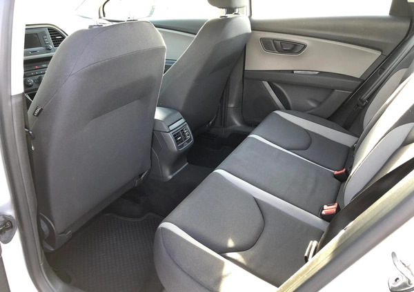 Seat Leon cena 33200 przebieg: 230000, rok produkcji 2016 z Wrocław małe 704